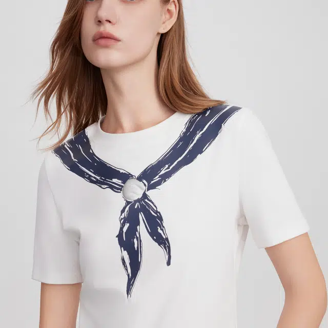 ELLE T