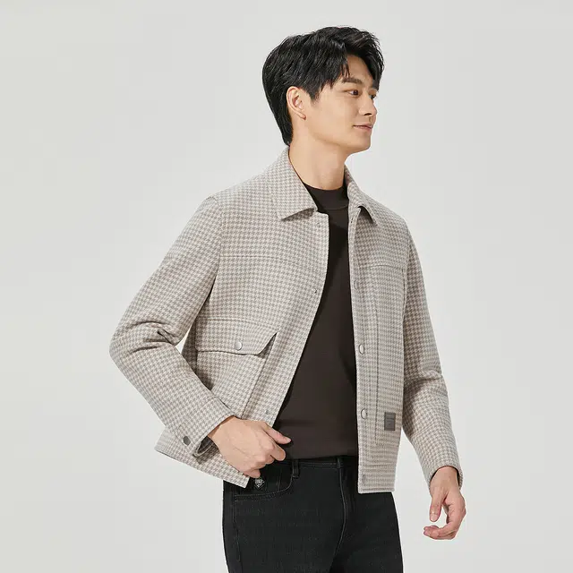 利郎 纯绵羊毛保暖翻领千鸟格质感百搭短款冬季大衣 男款