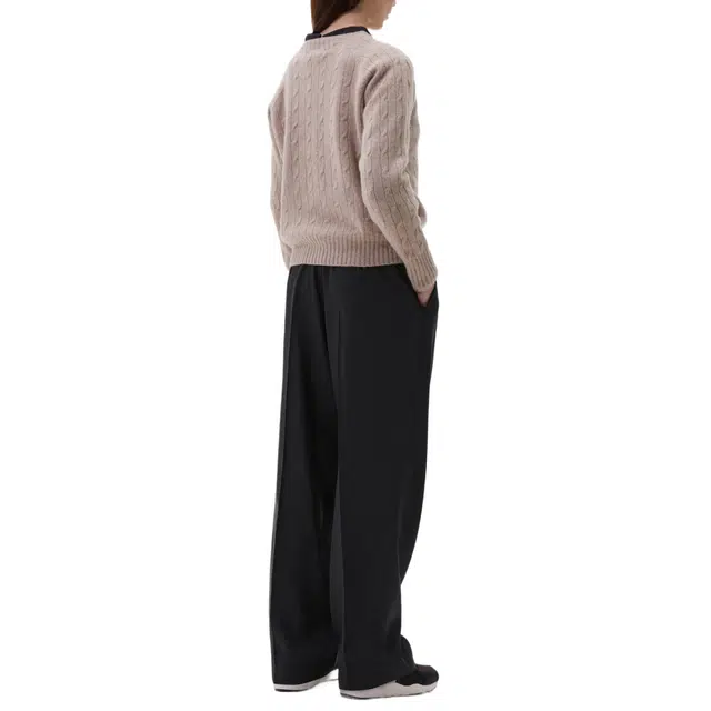 MARGARETHOWELL