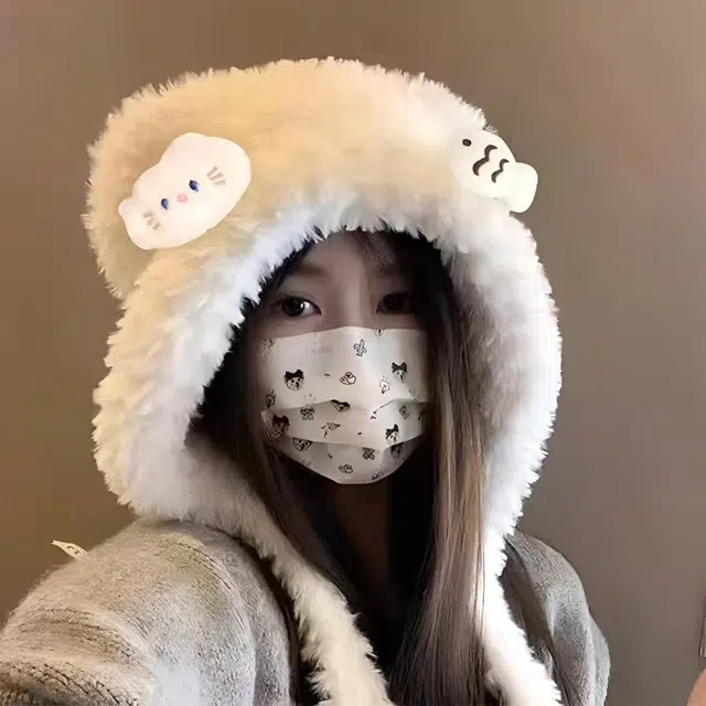 恩僾德 可爱小熊毛绒帽子小众百搭高颜值款防寒保暖毛茸茸雷锋帽甜酷显脸小 聚酯纤维 绒线帽 男女同款情侣款