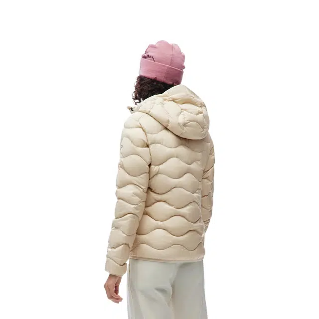 PEAK PERFORMANCE Helium Hood