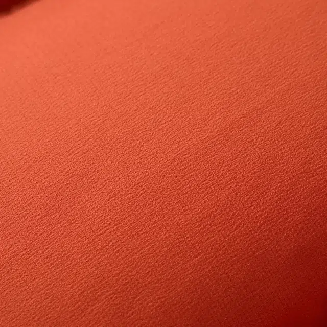 比音勒芬  新疆鹅绒系列 静默复古老钱风穿搭舒适百搭时尚大气气质纯色简约百搭连帽羽绒服 男款