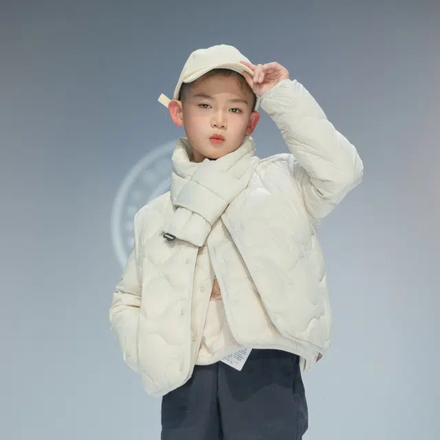 波司登 短款秋冬季新款羽绒服  中小童