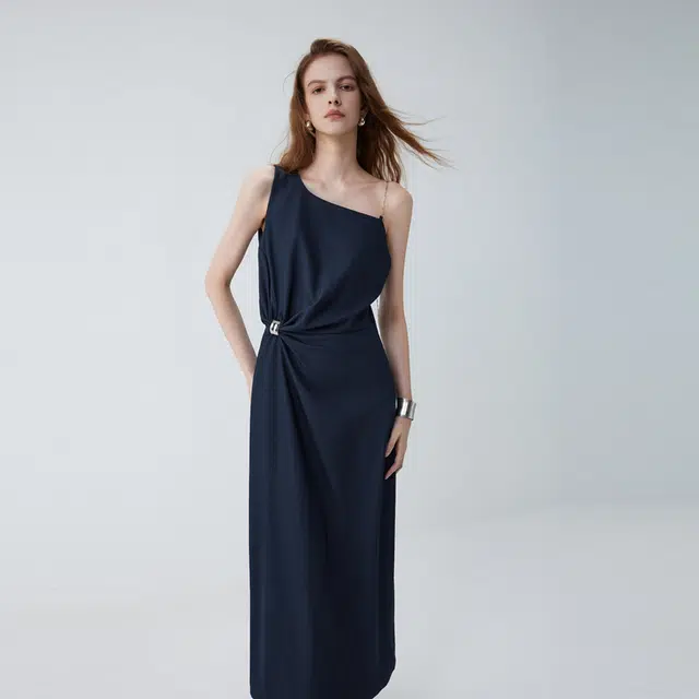 ELLE A