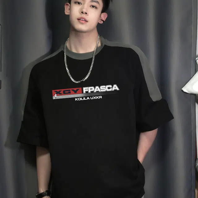 HIPHOPPUNKS T