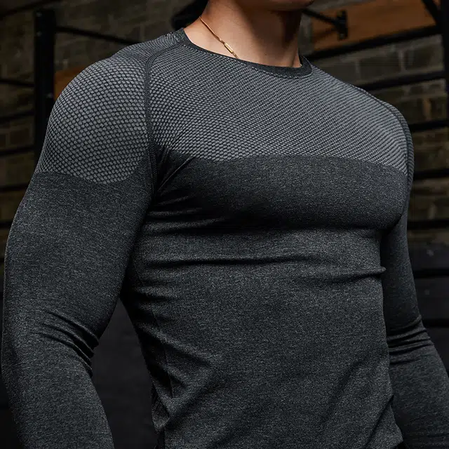 VEST UP T