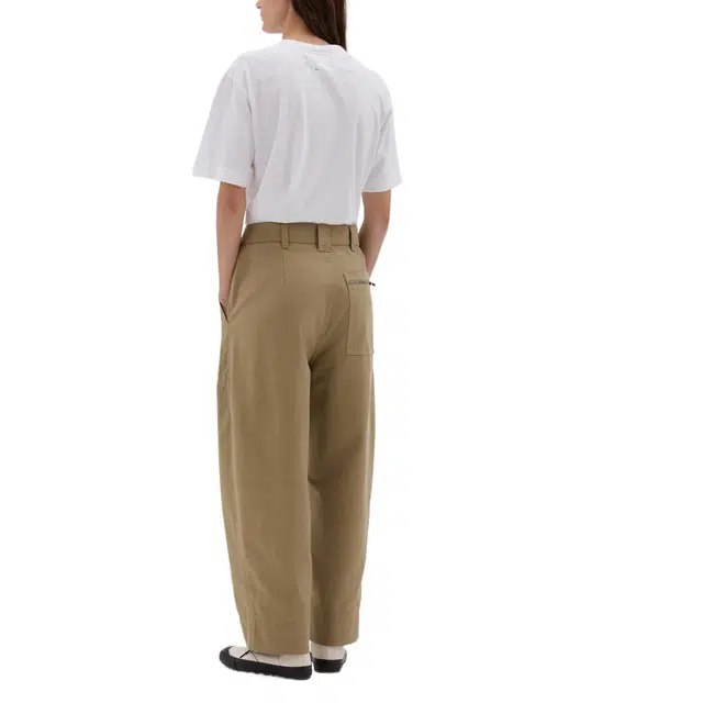MARGARETHOWELL T