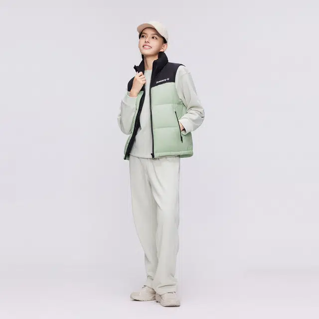 波司登 立领拼色短款合身保暖无袖羽绒服 男女同款