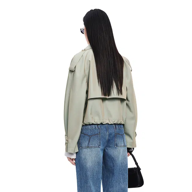 太平鸟 时尚潮流不规则领廓形风衣 女款 大豆色