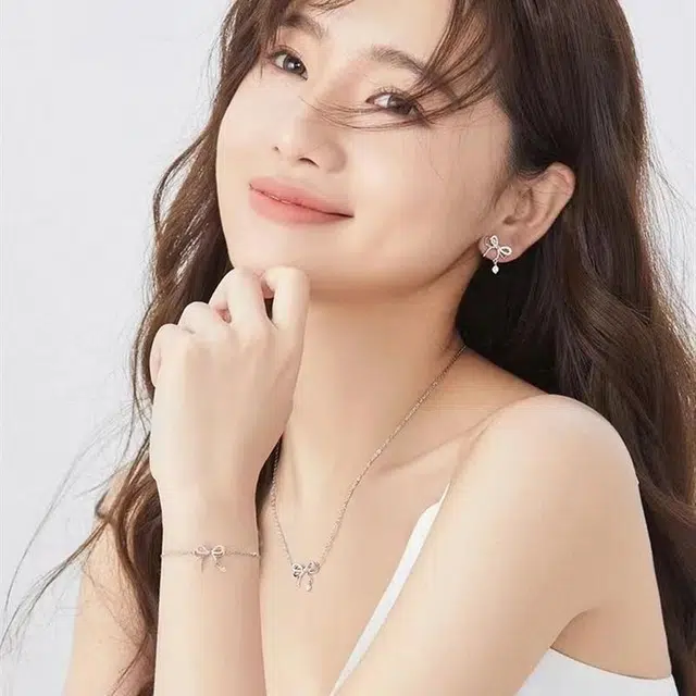 ins 990