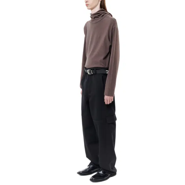 BESLOW WOOL BLENDED TWIST SEAM CARGO PANTS