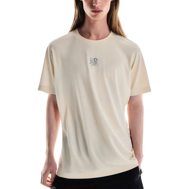 On x LOEWE Active SS25 T