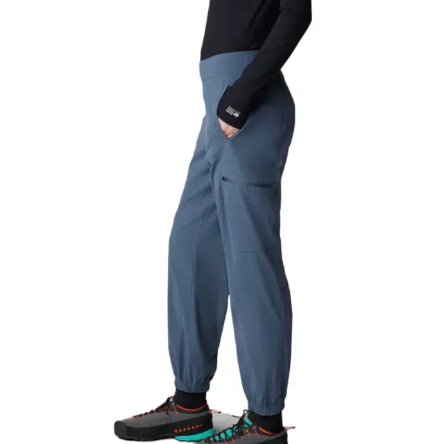 MOUNTAIN HARDWEAR