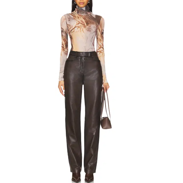 SUPERDOWN Kaia Top T