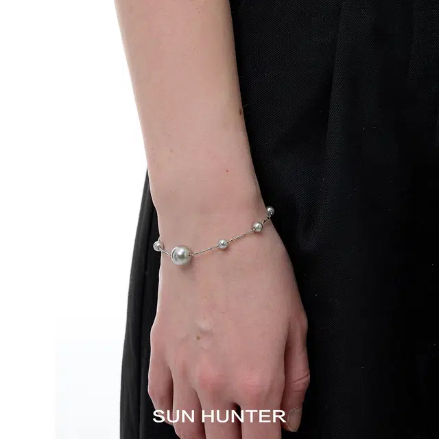 SUN HUNTER