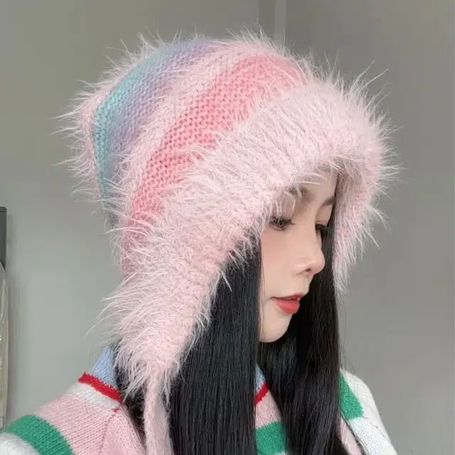 恩僾德 日系原宿渐变色条纹保暖毛绒帽子显脸小女秋冬系带小众百搭高颜值护耳针织套头 聚酯纤维 绒线帽 男女同款情侣款