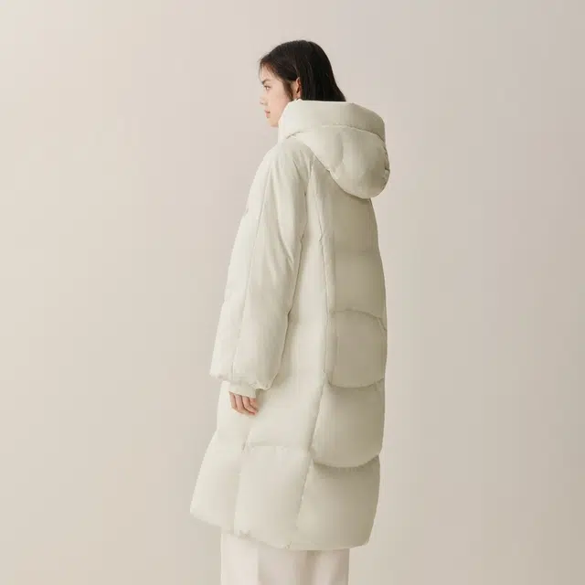 太平鸟 时尚百搭加厚保暖御寒羽绒服 女款