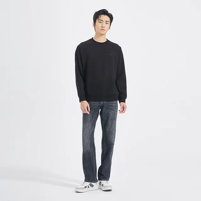 LESS IS MORE T