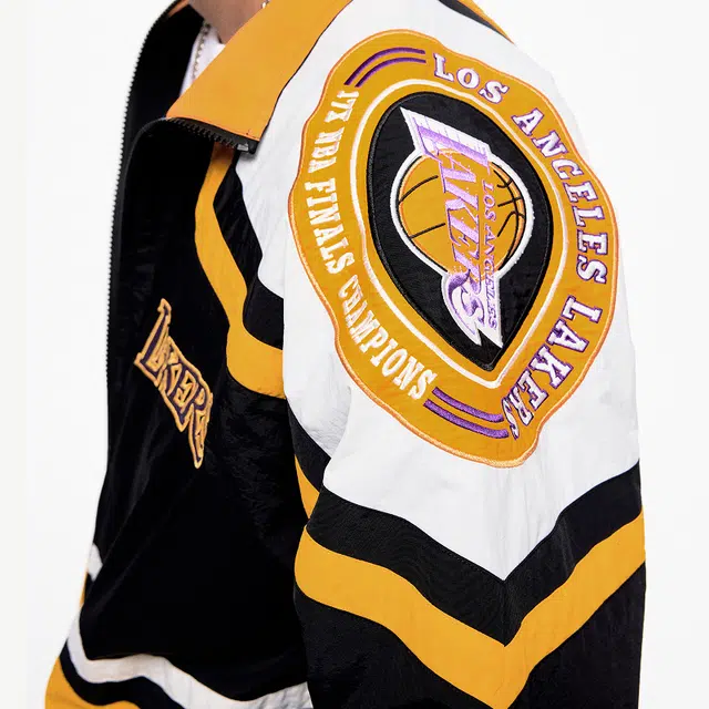 Mitchell Ness NBA FA25 90