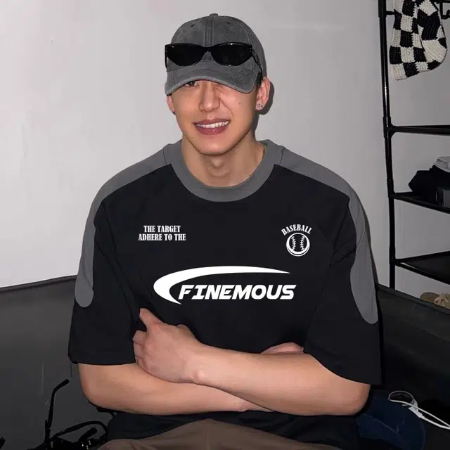 HIPHOPPUNKS T