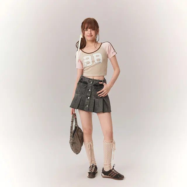 CHUU T