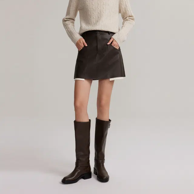 ELLE A