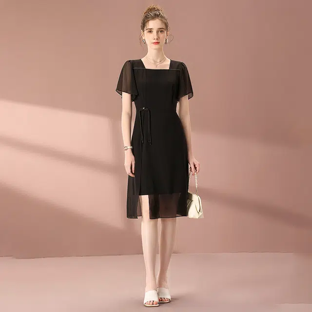 粉红玛琍 春,夏,秋 开叉短袖连衣裙 收腰 女款 黑色