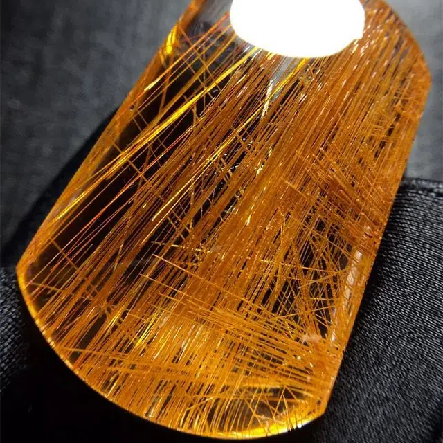 灵运宝 【师傅已加能量】招财板猫眼顺发无事牌原矿体干净磁场能量强#好运天然 钛晶 吊坠 男女同款情侣款