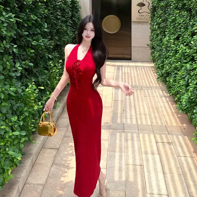 v