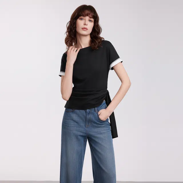 ELLE T