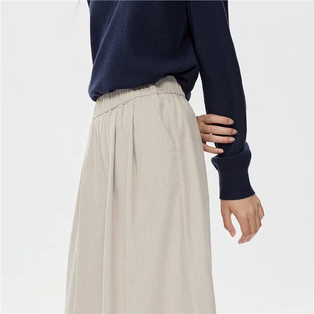 佐丹奴 裙裤灯芯绒压褶松紧腰松弛感九分阔腿裤休闲裤 女款