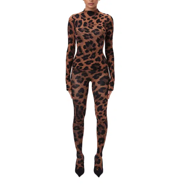 NAKED WARDROBE T