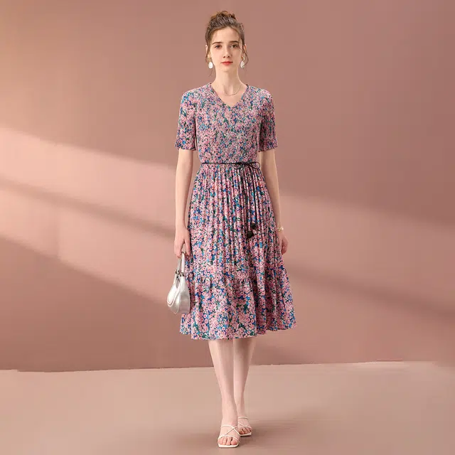 粉红玛琍 春,夏,秋 时尚压皱短袖连衣裙 收腰 女款 粉色
