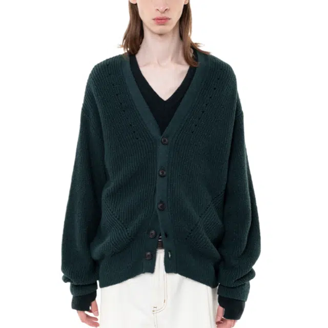BESLOW LOW GAUGE BULKY SHORT CARDIGAN