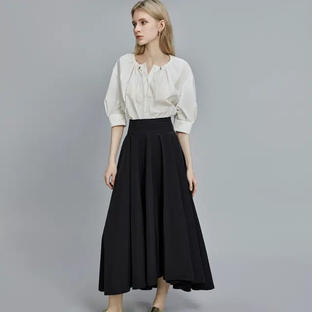 ELLE A