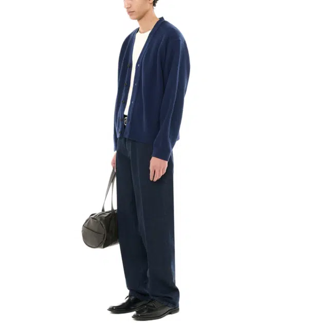 BESLOW V NECK SHORT CARDIGAN