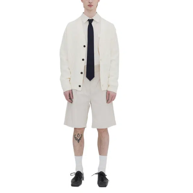 BESLOW WIDE FIT TWO TUCK SHORTS