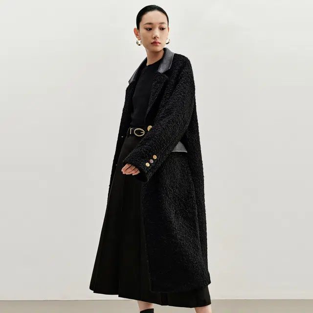 太平鸟 圈圈呢女复古美拉德廓形毛呢外套呢子大衣 女款