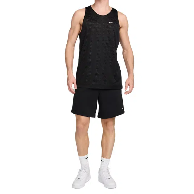 Nike Dri-FIT Standard Issue