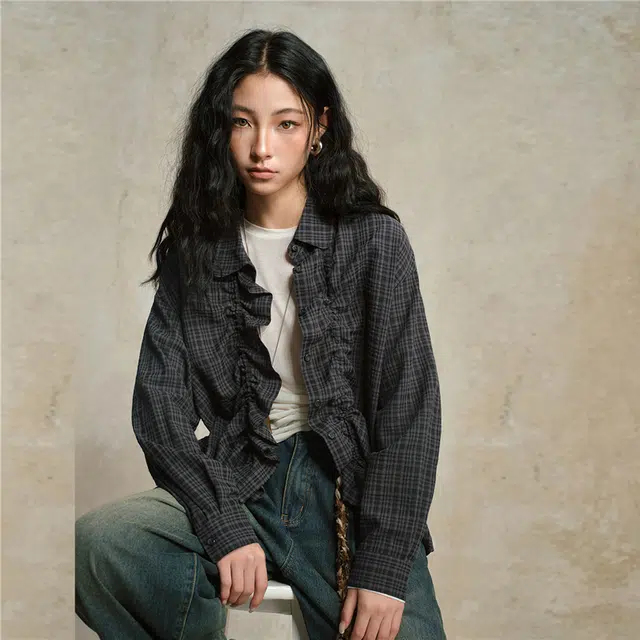 佐丹奴 宽松可抽褶门筒美式学院风格纹衬衣长袖衬衫 女款