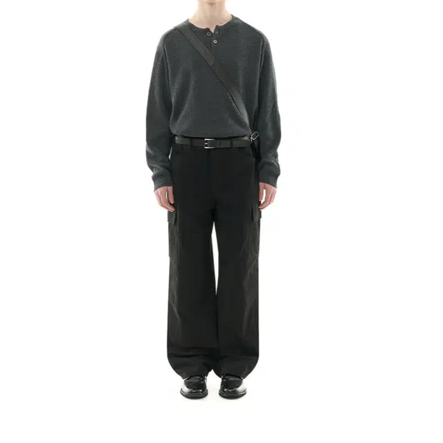 BESLOW WOOL BLENDED HENLEY NECK KNIT