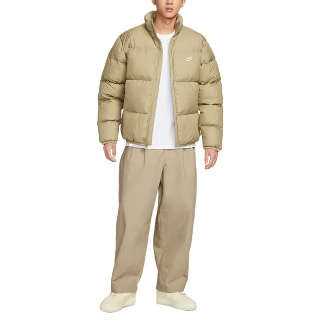 Nike Sportswear Club