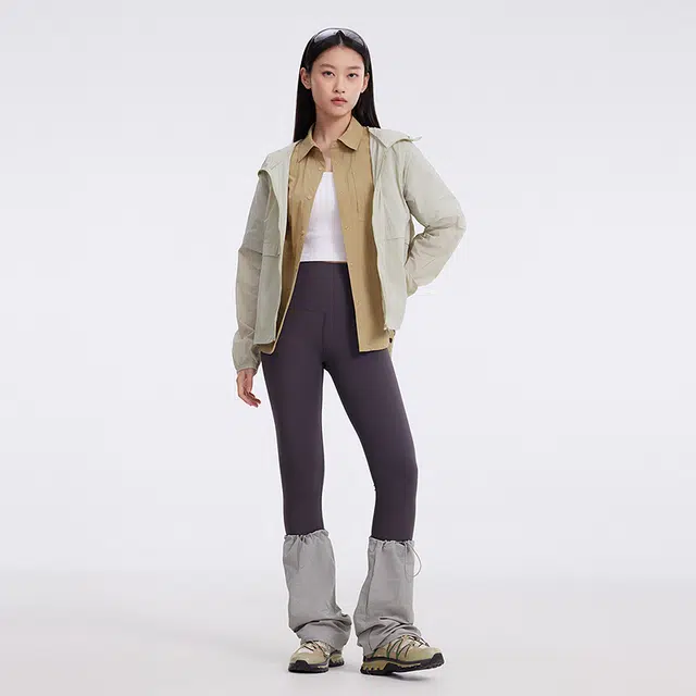 美特斯邦威 短款简约休闲 防紫外线凉感防晒服 女款