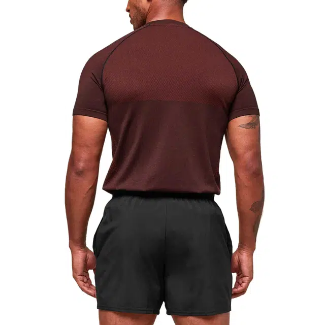 GYMSHARK Vital T