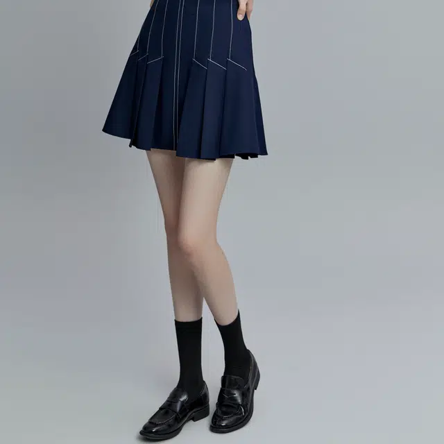 ELLE A