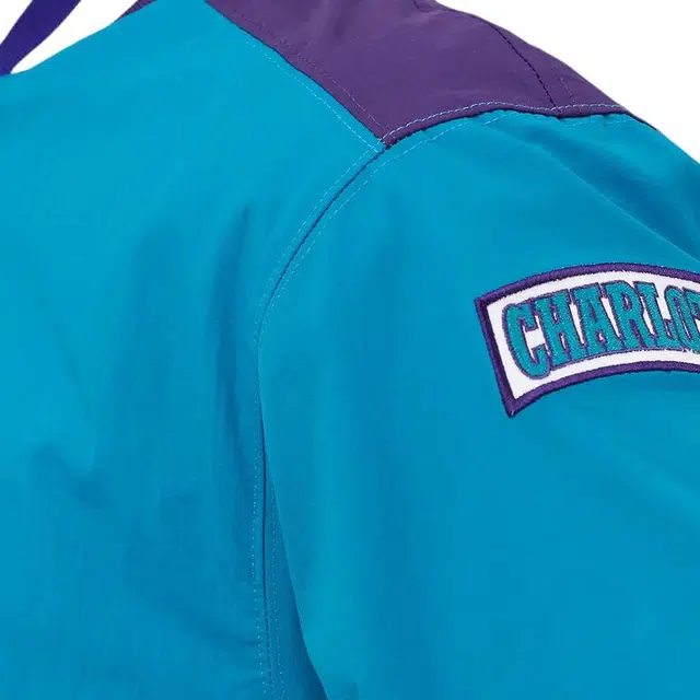 Mitchell Ness AU 96-97