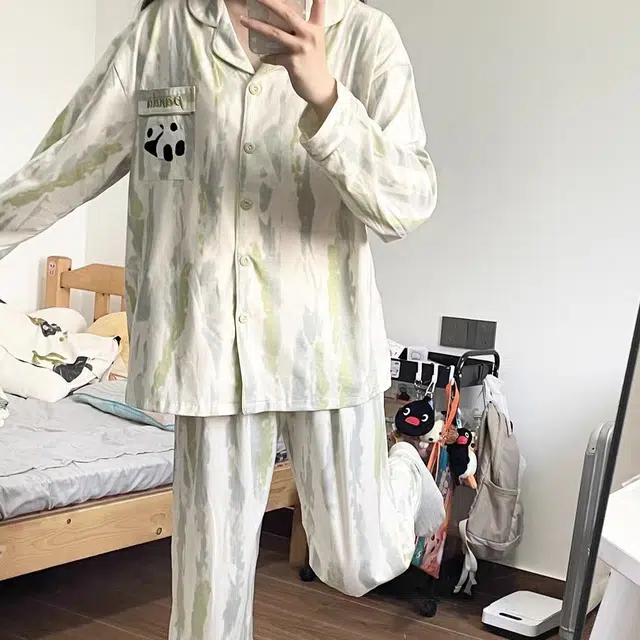 夏芬妍 简约舒适休闲不规则条纹熊猫印花翻领开衫纯棉家居服亲肤柔软长袖长裤可外穿睡衣礼盒 女款 浅绿色