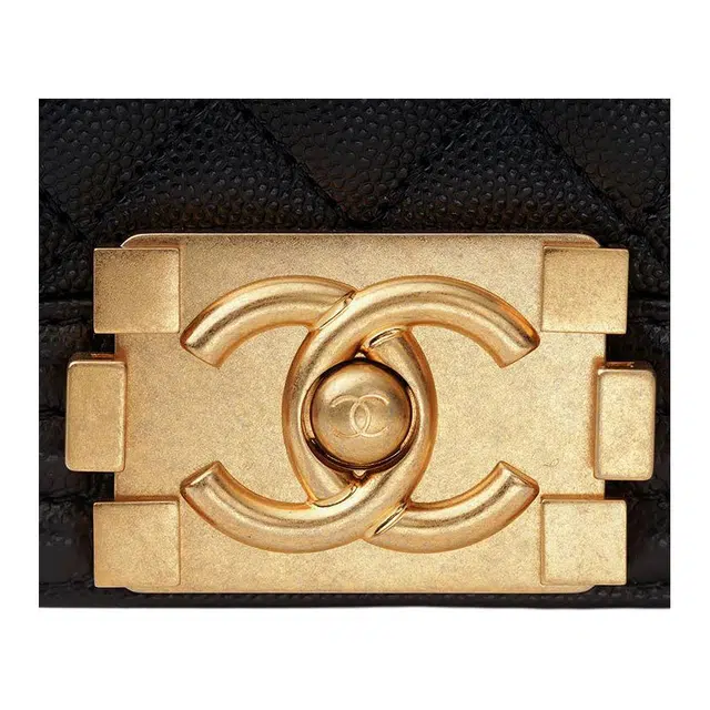 CHANEL LEBOY