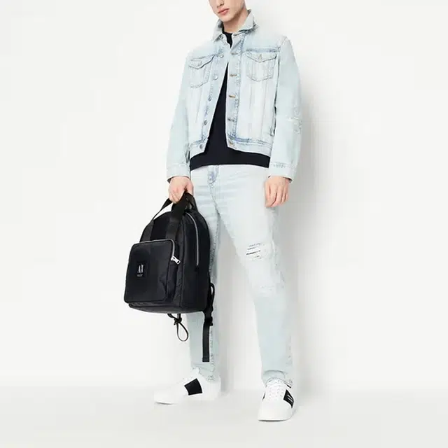ARMANI EXCHANGE SS23 LogoT