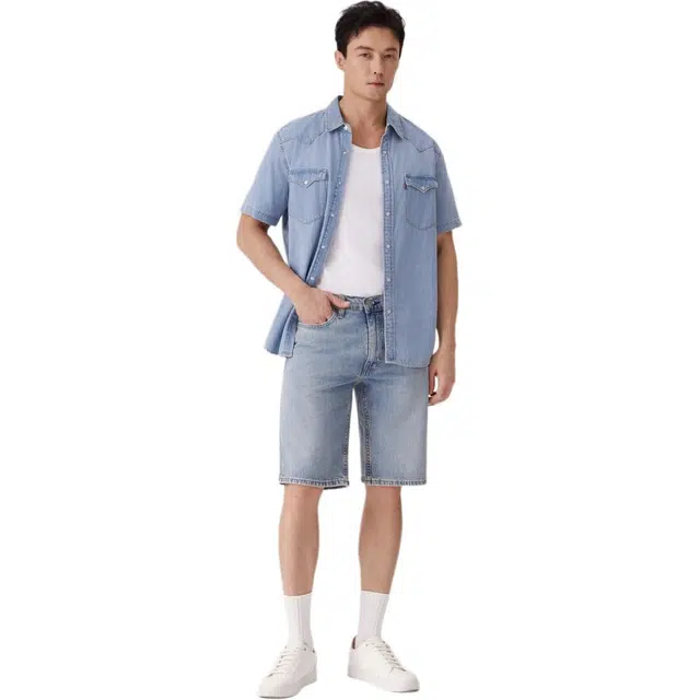 Levis